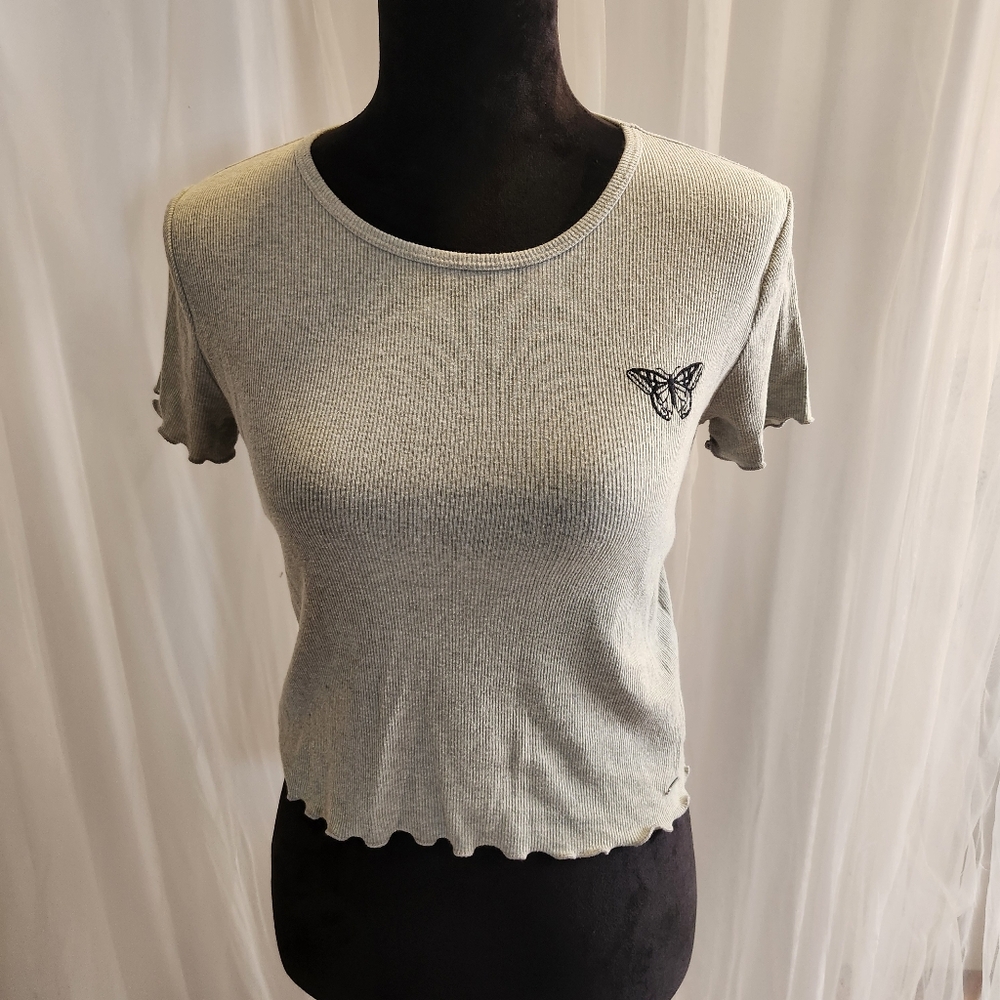 Hollister Butterfly Crop Top S